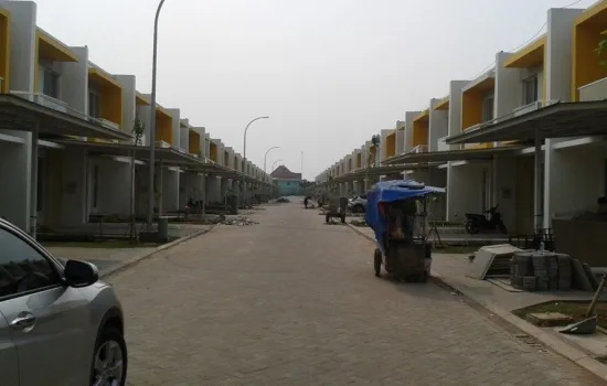 RUMAH BAGUS GREENLAKE CLUSTER AUSTRALIA