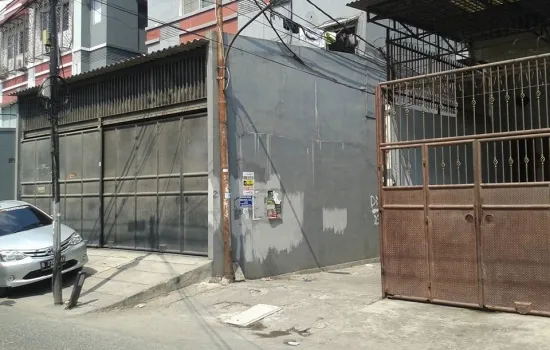 RUMAH TUA TSS JEMBATAN V UK 7X21 COCOK KONVEKSI DAN KOST BY