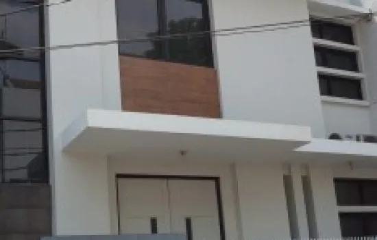 Baru renov Rumah Tanjung Duren Selatan