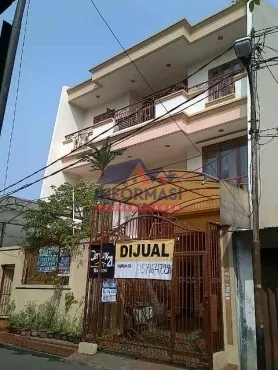 Rumah taman aries