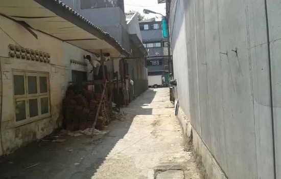 RUMAH TUA TSS JEMBATAN V UK 7X21 COCOK KONVEKSI DAN KOST BY