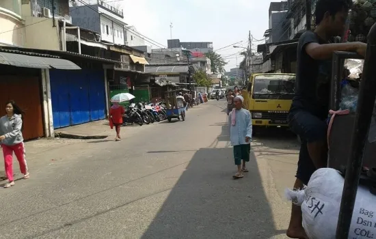 RUMAH TUA TSS JEMBATAN V UK 7X21 COCOK KONVEKSI DAN KOST BY