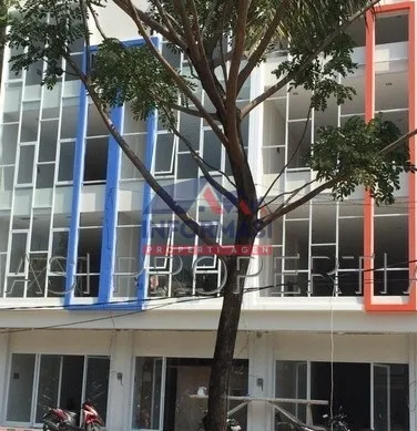 Baru 4lt Taman Surya