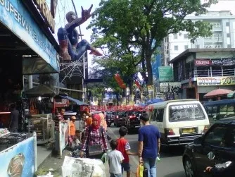Di Cihampelas, Bandung