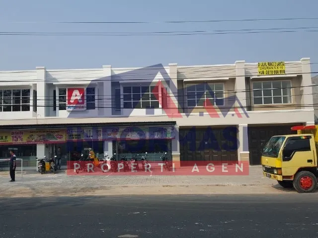 Jalan raya serang