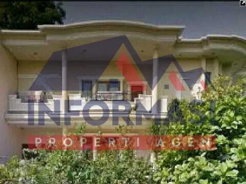 di  Walet Permai ( hoek) Pantai Indah Kapuk.