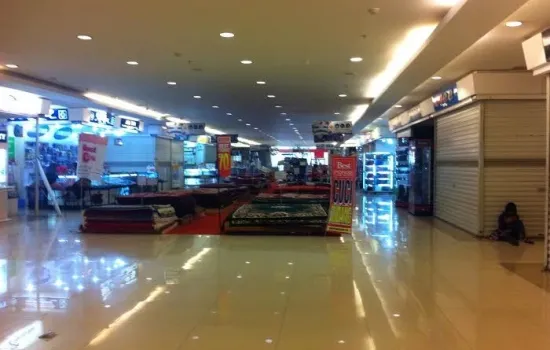 KIOS TANG CITY PALING MURAH UK 7,8 HOEK