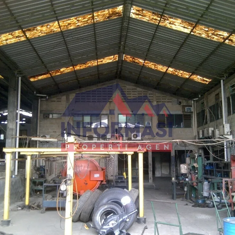 Ex Pabrik di Cilongok Pasar Kemis