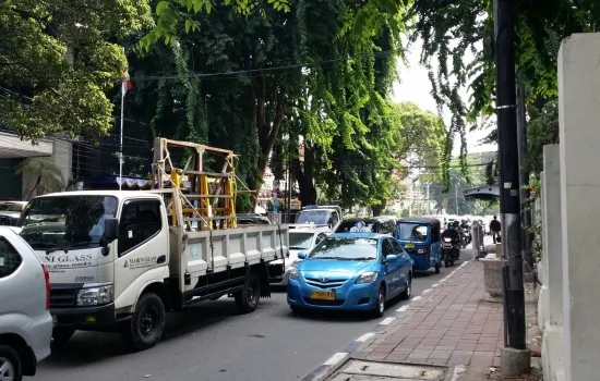 Disewakan mini gedung, menteng