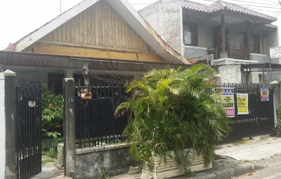 RUMAH TUA HITUNG TANAH KEMBANG RAYA KWITANG JAKPUS UK 345M2