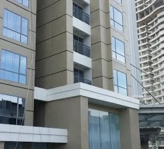 THE MANSION JL DUKUH GOLF KEMAYORAN , MEWAH