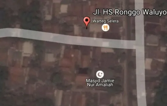 Tanah lokasi bagus cocok untuk Komersil di Karawang Barat
