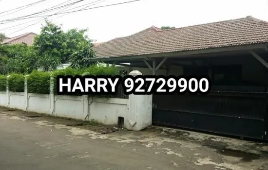 RUMAH TUA HOEK CILANDAK dkt jl p antasari by HARRY