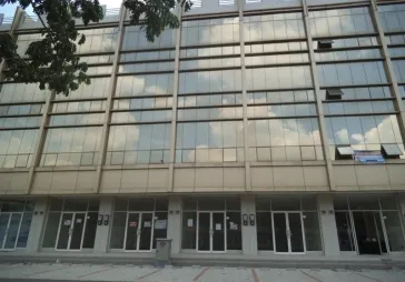 lokasi bagus hadap jalan raya