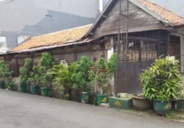 Rumah Tua Hitung Tanah