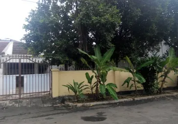 di lokasi premi dan nyaman
