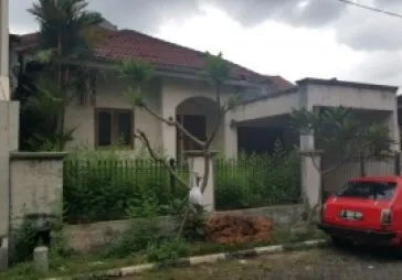 RUMAH TUA HITUNG TANAH VILLA KELAPA DUA