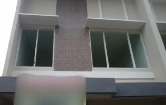 Rumah baru di kawasan Surabaya Barat