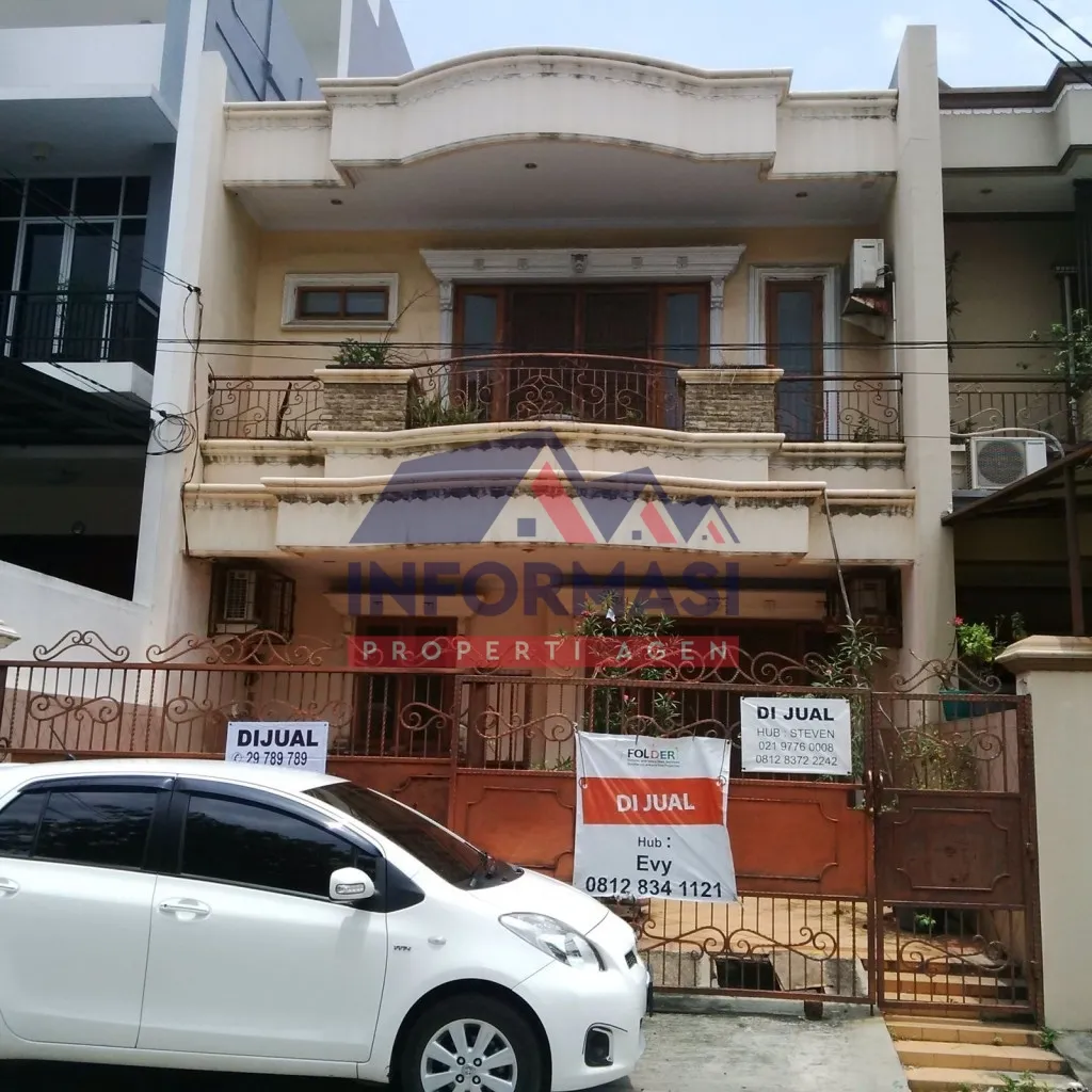 Rumah 2 lantai 3 KT siap huni