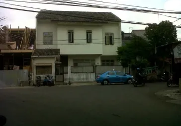 2 lantai ex rumah kost