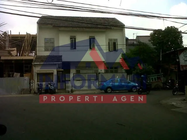 2 lantai ex rumah kost