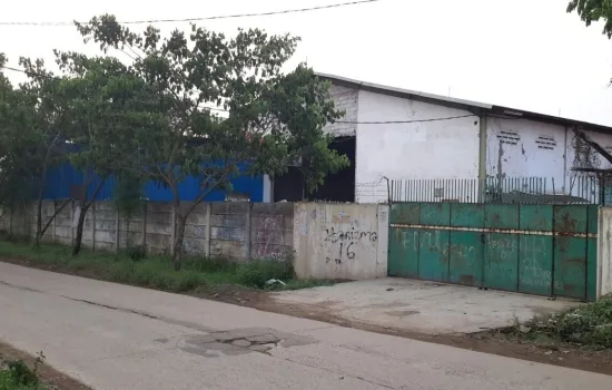 Gudang dan kantor strategis di curug,Tangerang