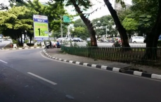 BANGUNAN COCOK BUAT KANTOR DI TOMANG RAYA