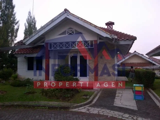 Dijual villa murah siap pakai