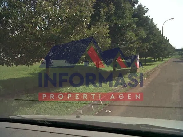 Kavling sangat bagus , asri , sangat strategis