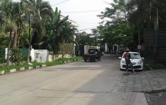SUNRISE SURYA TIMUR , JL SUPER LEBAR LT 346M2 BY HARRY