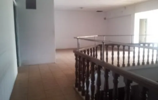 Strategis ....pusat kota...ruko depan Lindateves Glodok --