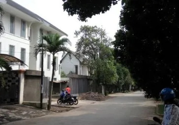 Rumah baru mewah bagus dan lokasi sangat strategis