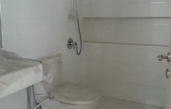 Disewakan rumah di Kedoya Permai.