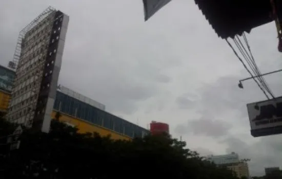 Strategis ....pusat kota...ruko depan Lindateves Glodok --