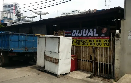 RUMAH TUA JL INDUSTRI 1 GUNUNG SAHARI UK 223M2