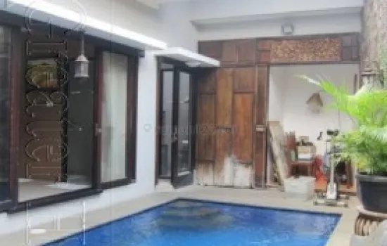 BAGUS DI JL BANGKA KEMANG LT 230M2 , S.POOL