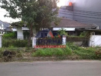 Rumah tua hitung tanah hoek di sunter seluas 305m
