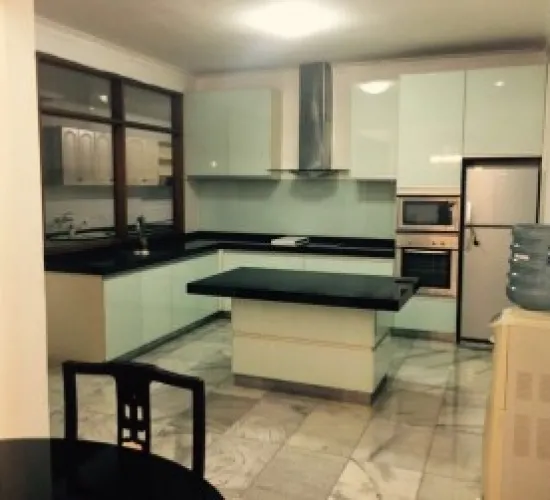 Rumah mewah di Pondok Indah , 4 KT. 660 m2.