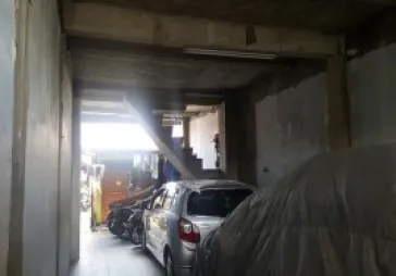 Rumah di sekitar Joglo