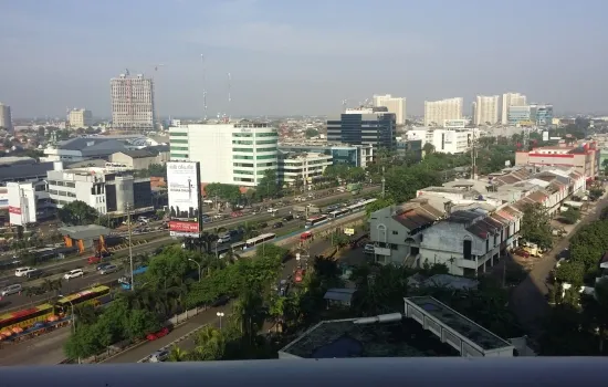 KEDOYA ELOK UK 3 BR LANGKA , LANTAI BAGUS