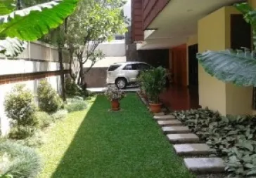 Rumah SIMPRUG GOLF Jakarta selatan