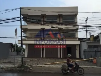 lokasi bagus pinggir jalan raya