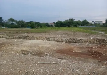 Lahan siap pakai di cipondoh