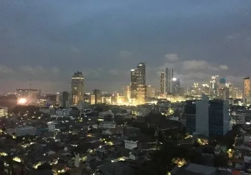 the boulevard samping hotel millenium tanah abang
