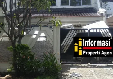 Rumah blok F , Puri Indah luas 140 ,2 lantai , 3 kamar tidur