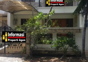 Rumah Puri Indah , luas 140 ( 7 x 20 )