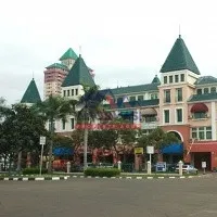 Ruko Sentra Niaga, Jakbar. Lokasi bagus