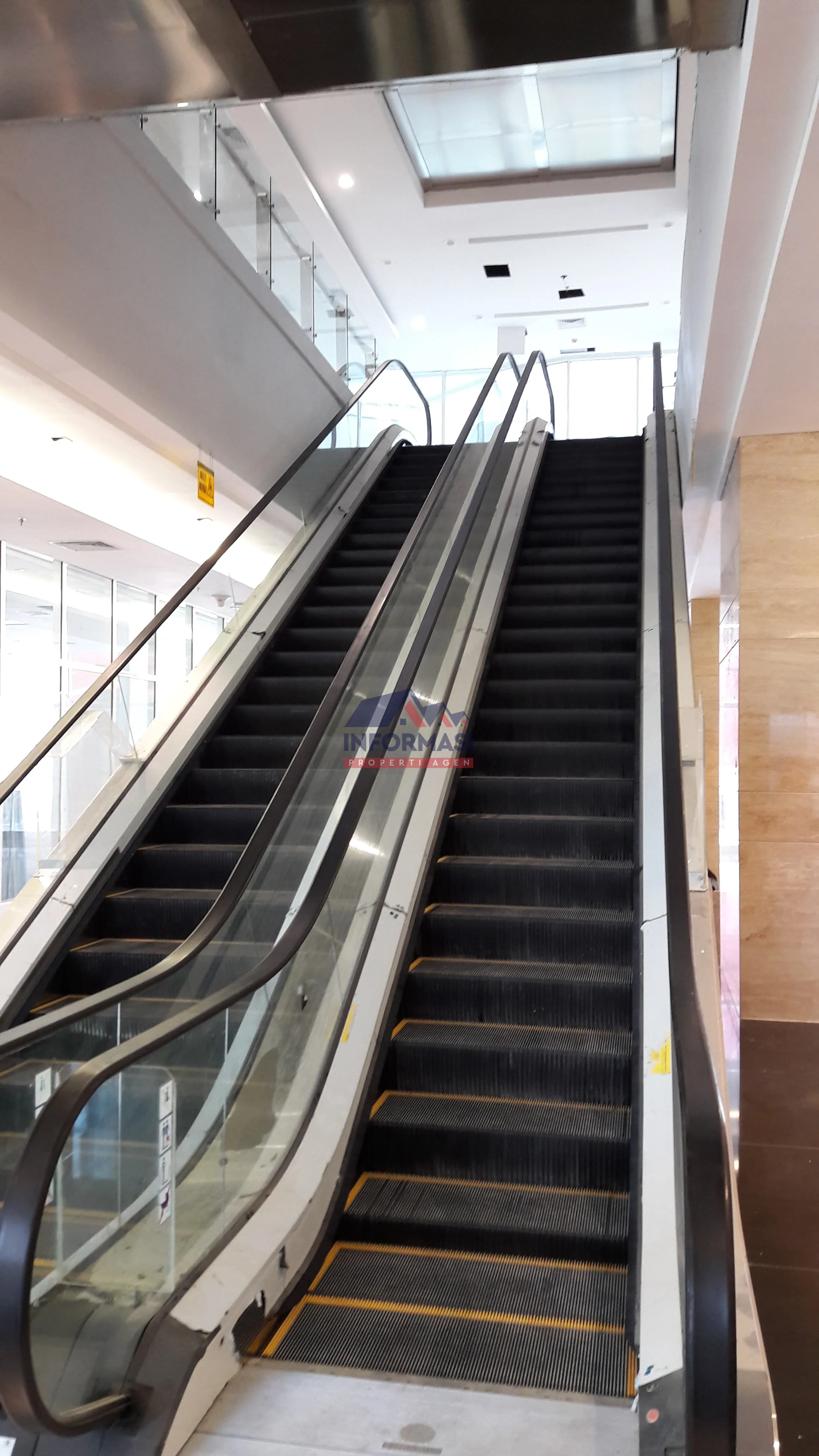 Gedung kantor Office