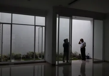 Dojual rumah jalan palm I. Lantai granit,masih dihuni. SHM.m