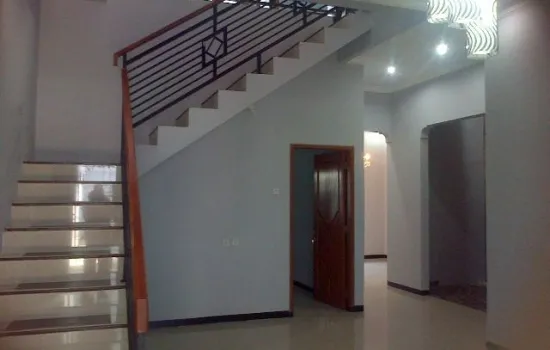 Rumah Baru minimalis, siap huni